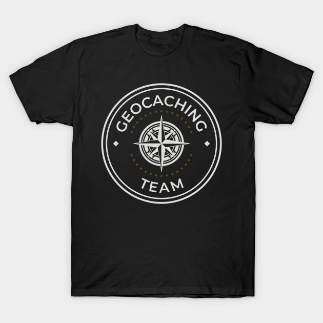 Geocaching team logo round T-Shirt by Oricca